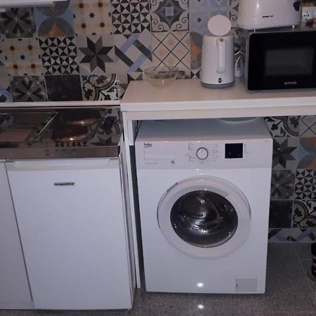 Garibaldik Apartman Apartment Будапеща Екстериор снимка