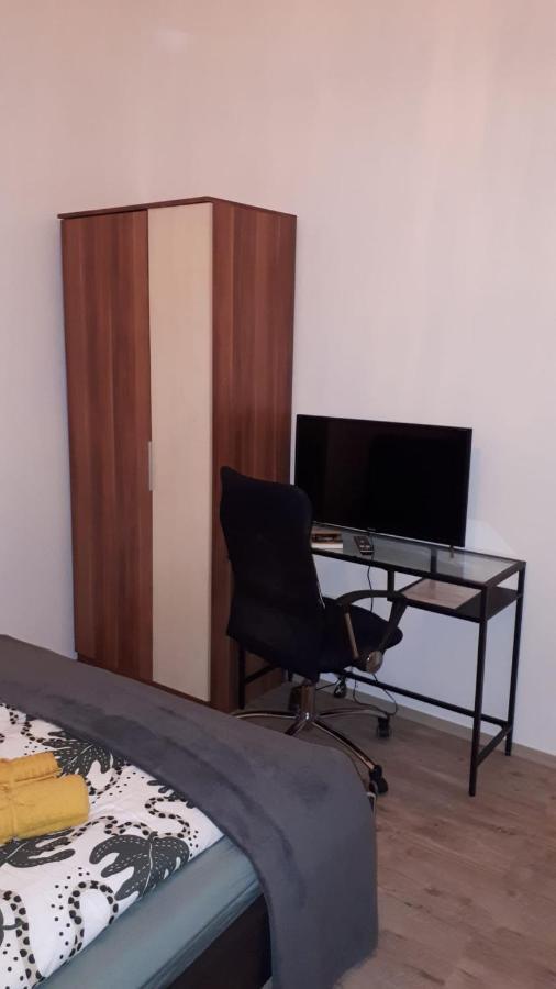Garibaldik Apartman Apartment Будапеща Екстериор снимка